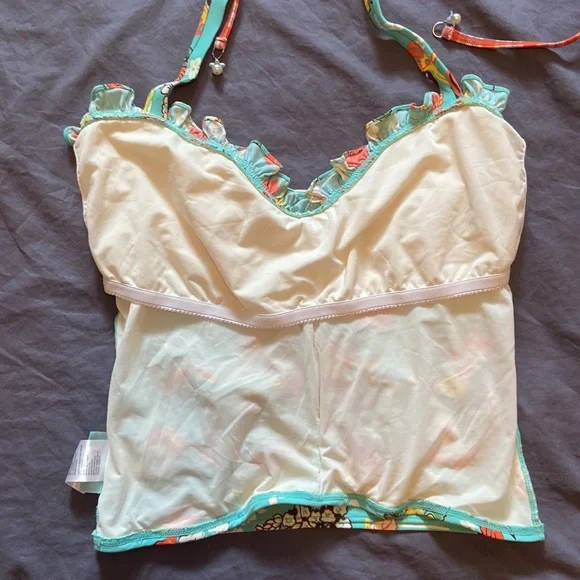 Coco Rave Tankini Top. Super soft. - Picture 4 of 5